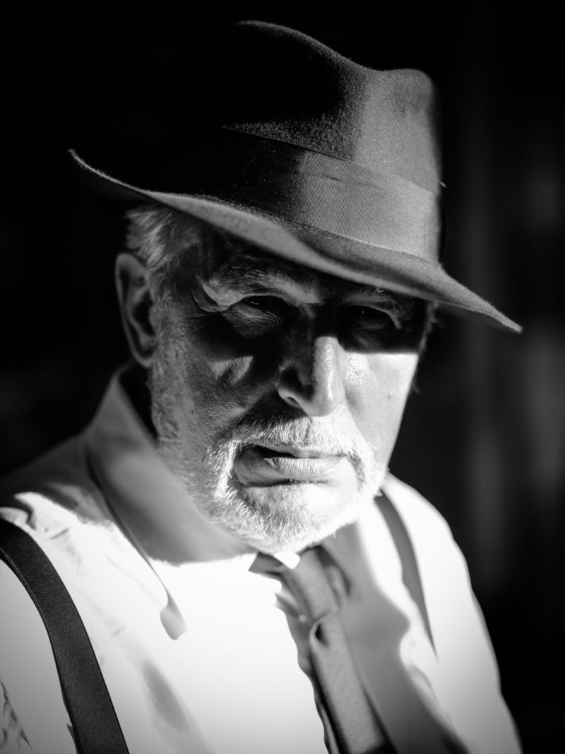 Campains-for-the-DelArte-restaurants